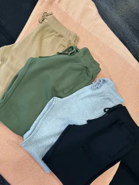 Everyday Joggers-Black