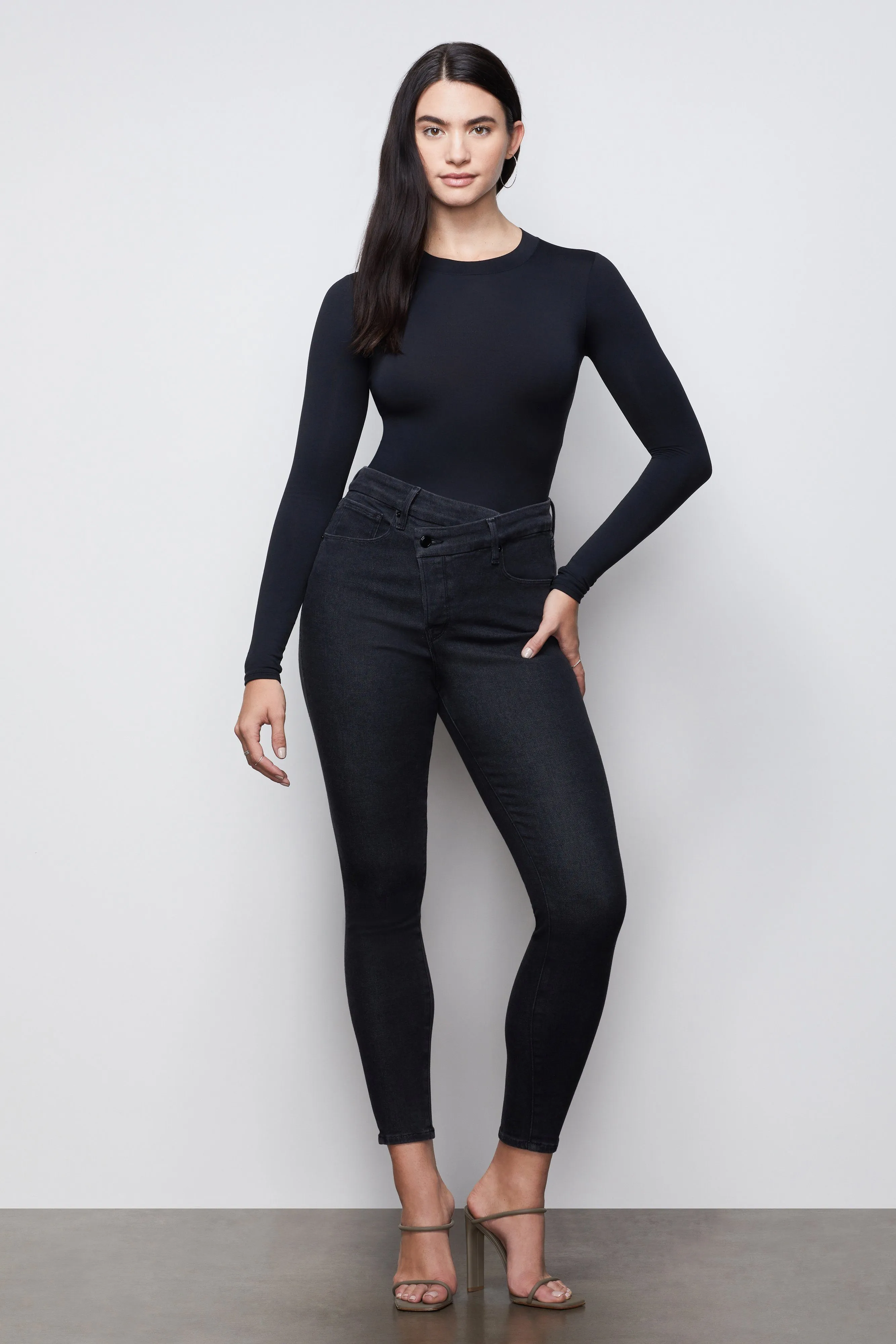 GOOD WAIST CROSSOVER | BLACK084