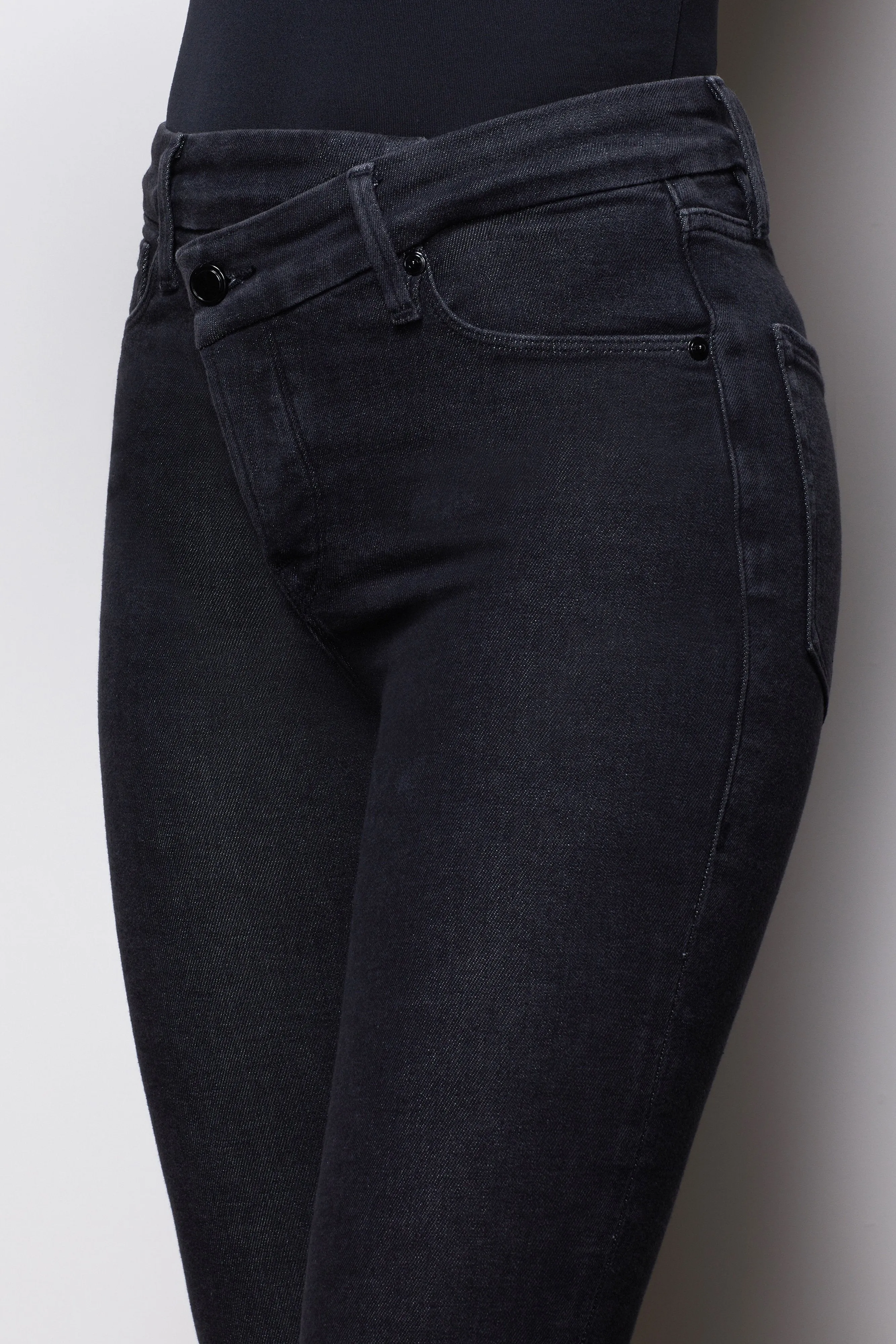 GOOD WAIST CROSSOVER | BLACK084