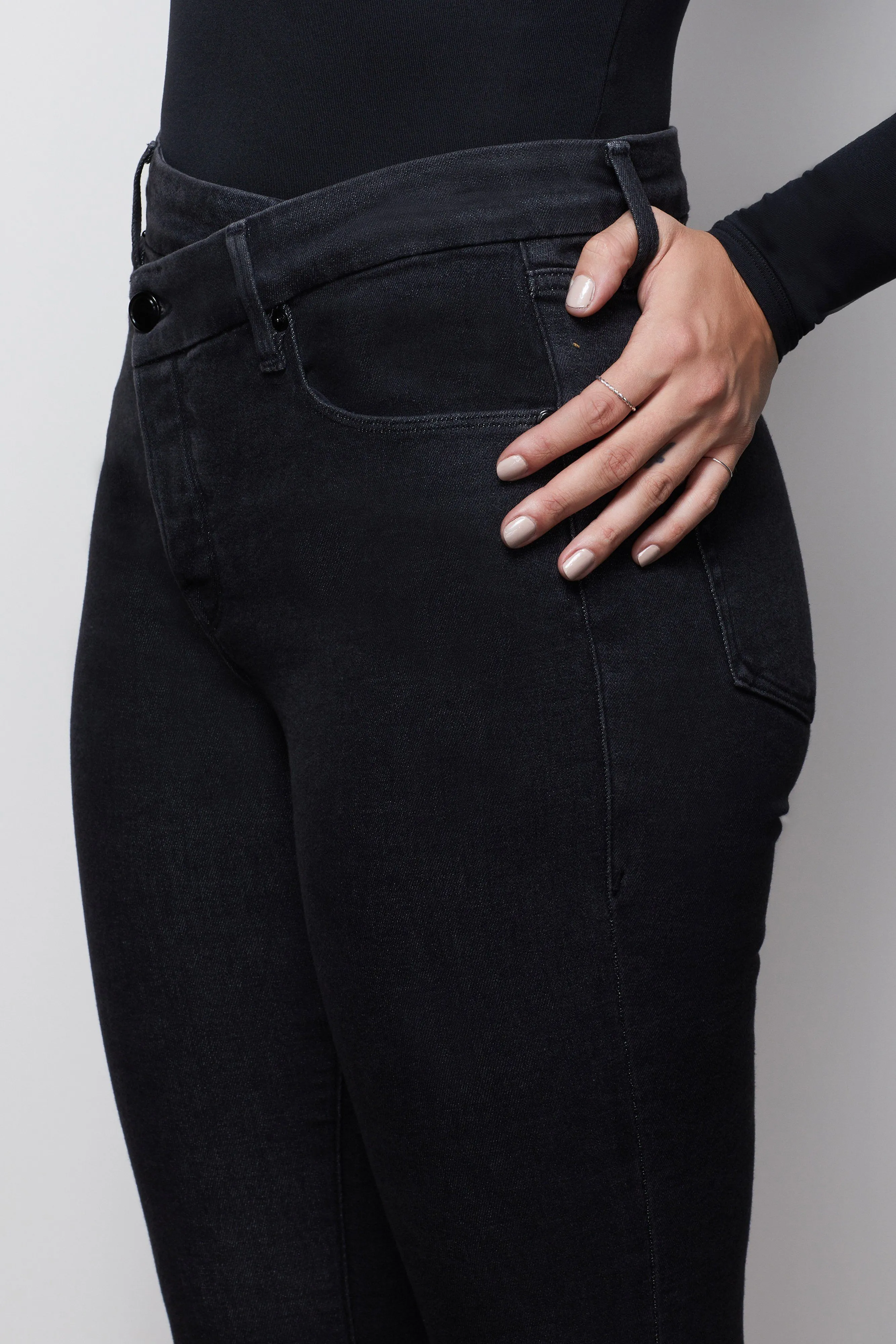 GOOD WAIST CROSSOVER | BLACK084