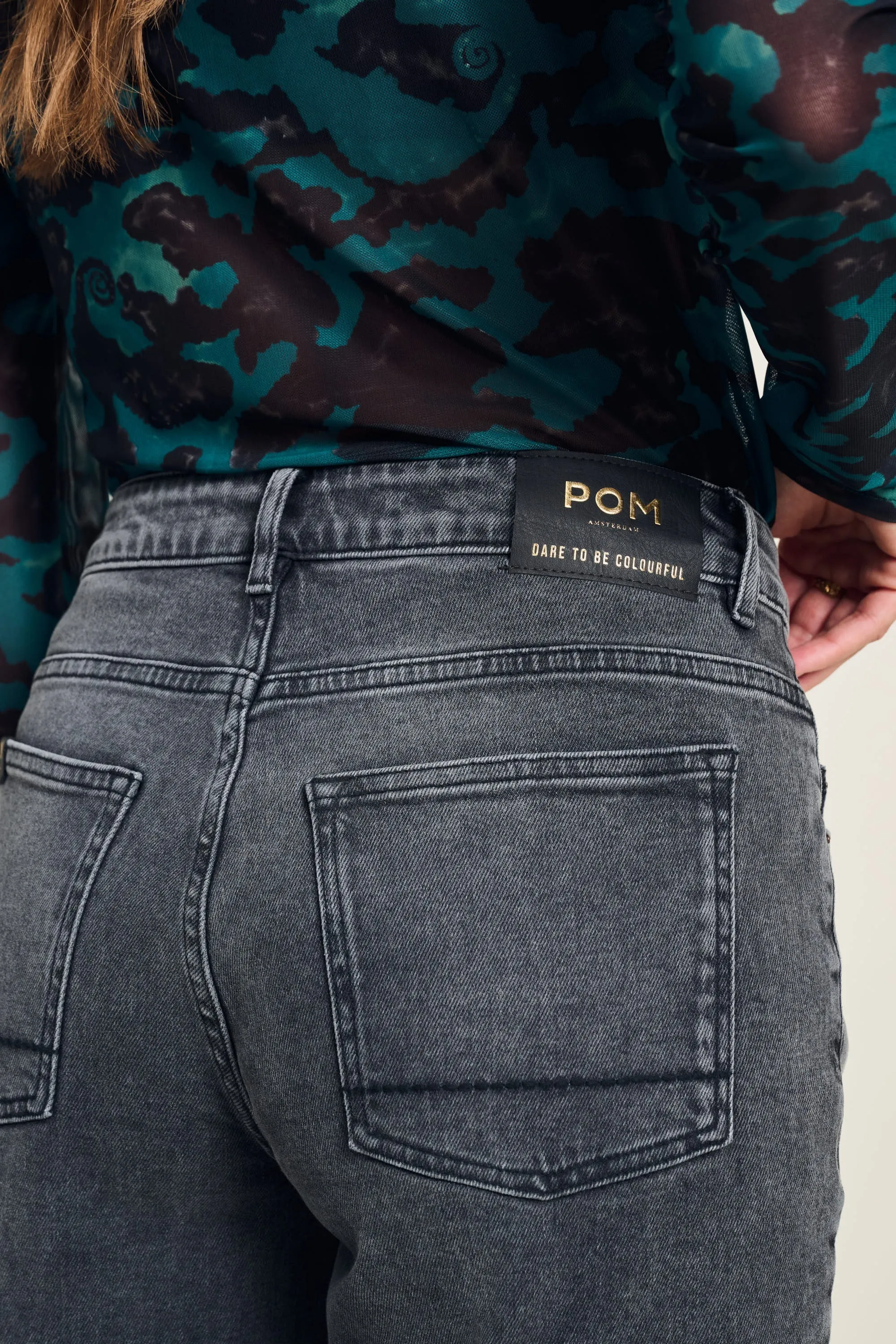 JEANS- Wide leg Grey Storm