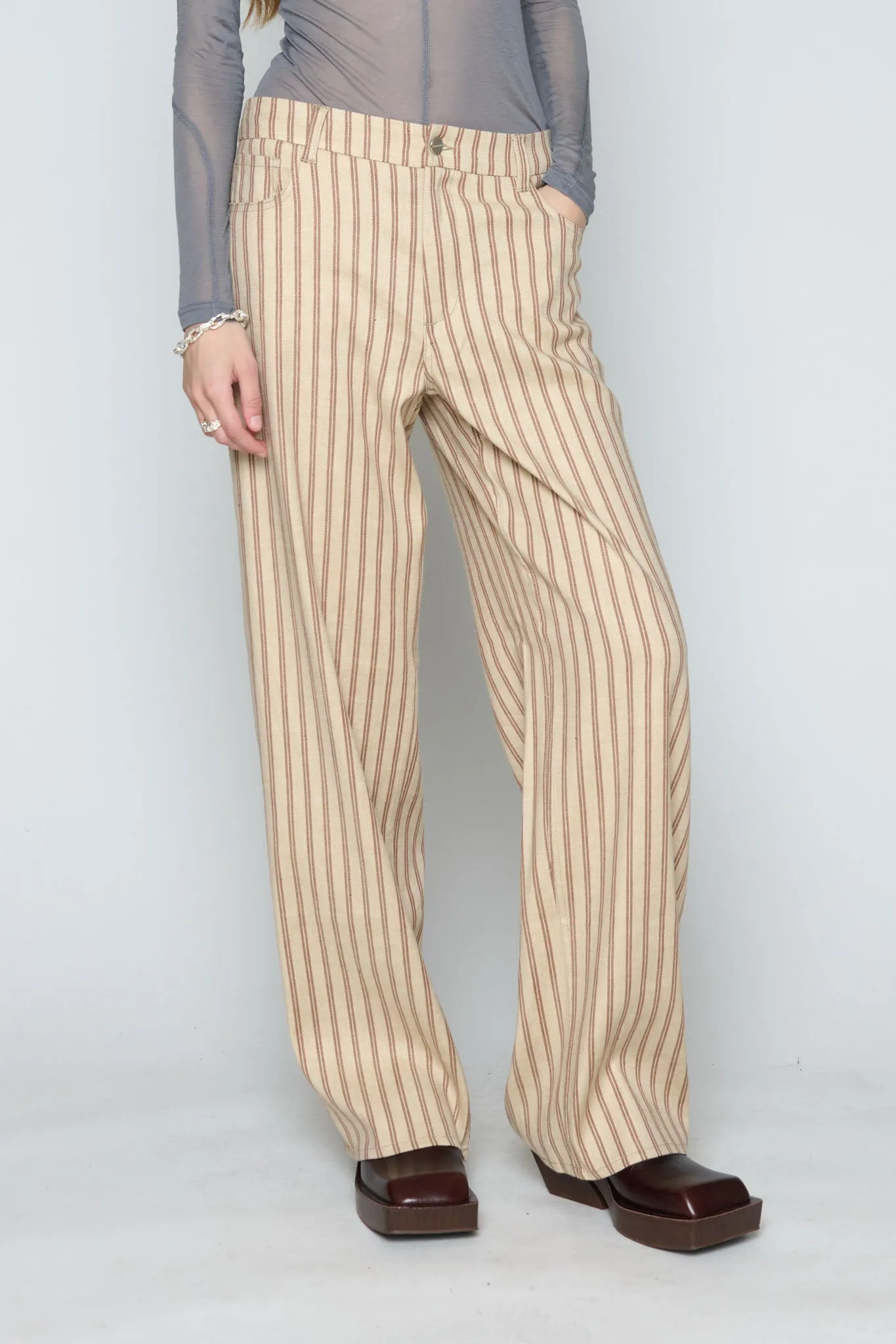 Leva Pants