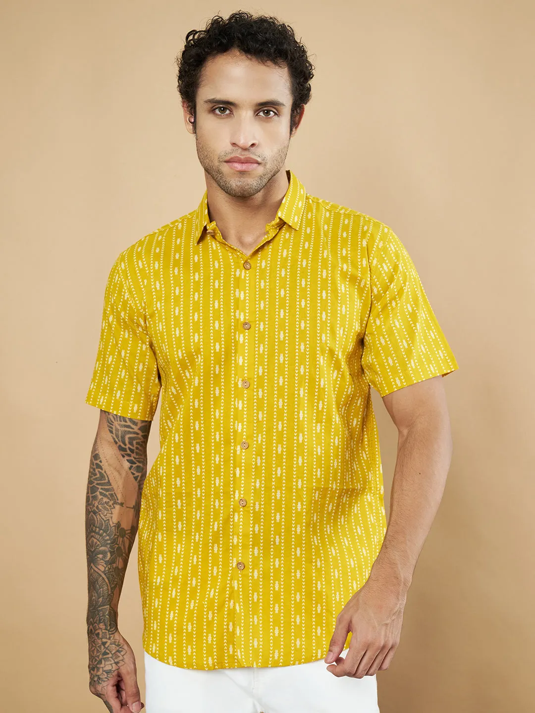 Lightweight Summer Cotton Half Sleeves Shirt For Men