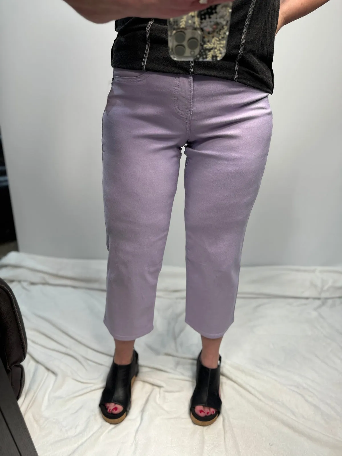 Magic Pants - Wide Leg Capri in Lavender