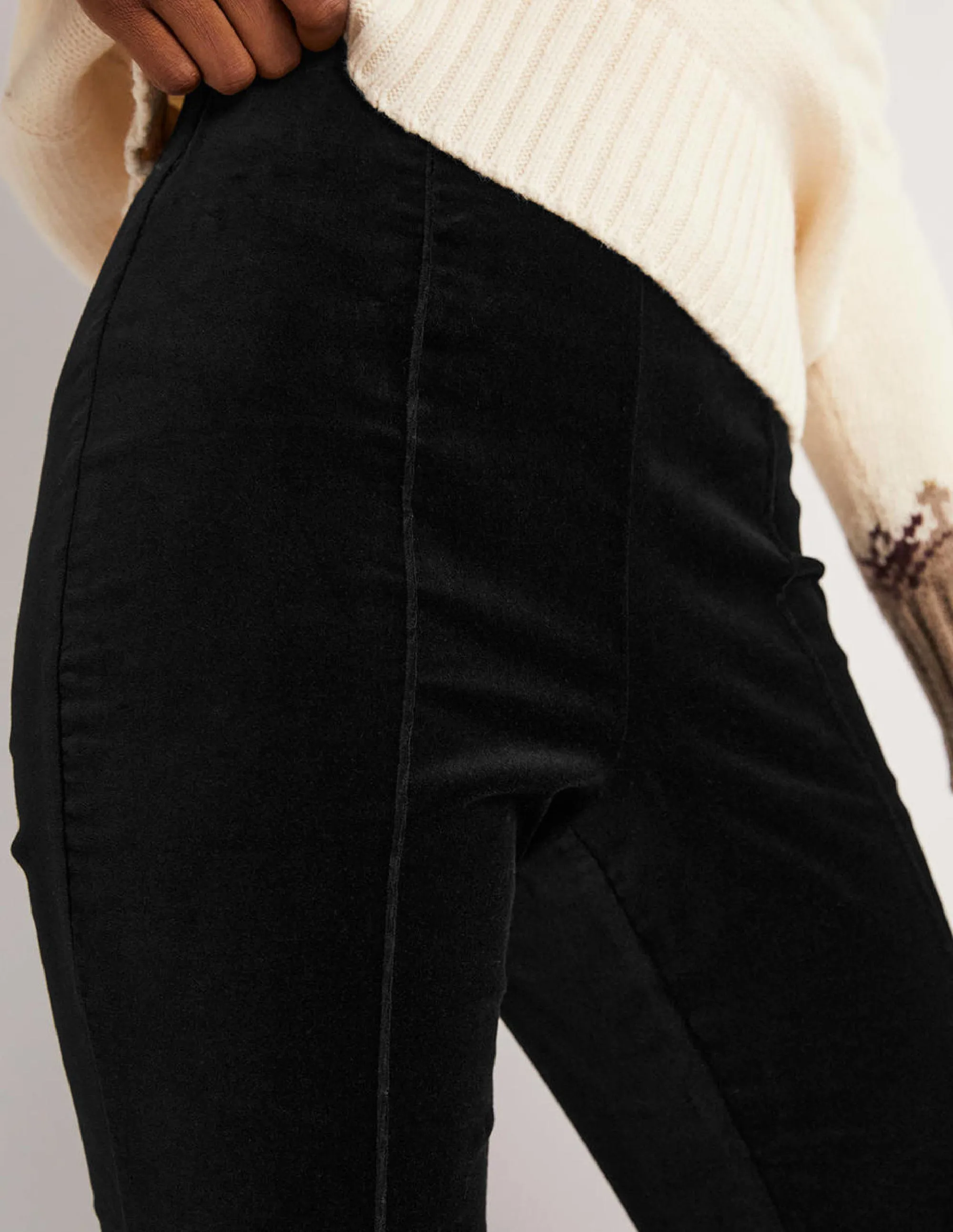 Velvet Stretch Leggings-Black Velvet